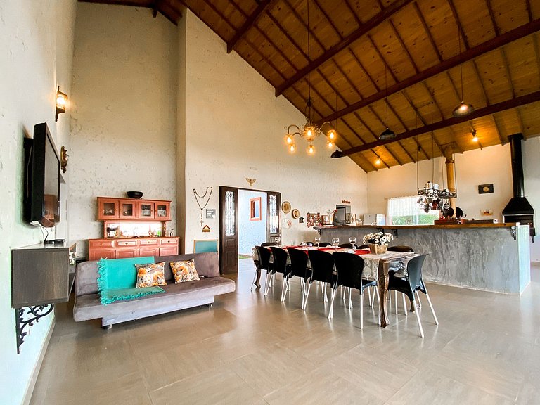 Vista de Cinema, 3 Suítes, Wifi, Cozinha Gourmet