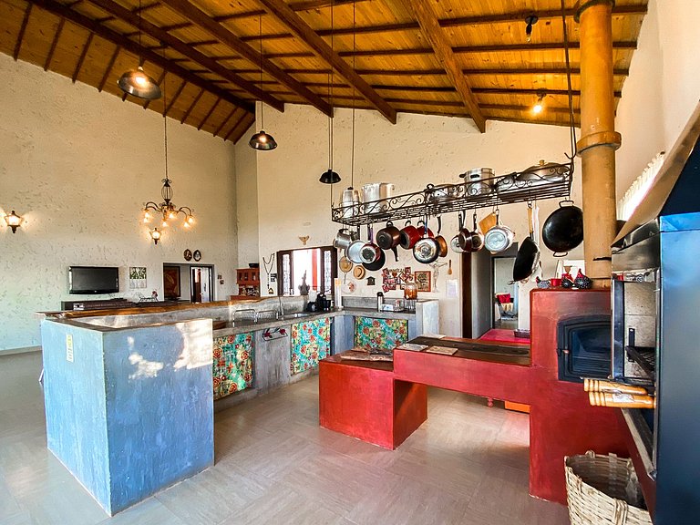Vista de Cinema, 3 Suítes, Wifi, Cozinha Gourmet